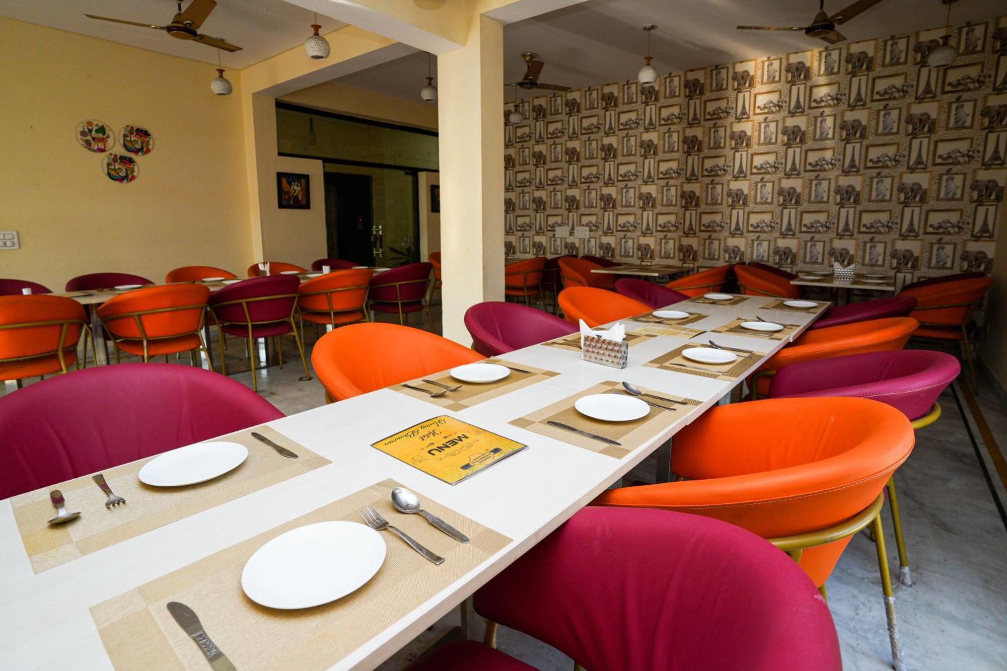 Hotel Neeraj Bhawan- Triveni Ghat Ришикеш Экстерьер фото